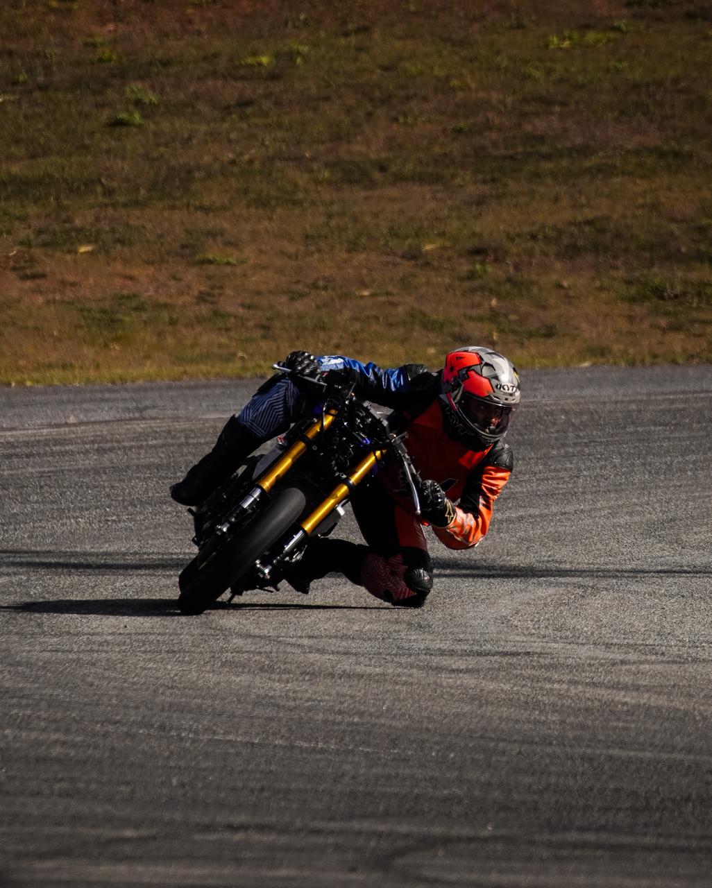 Matheus Coração na rua